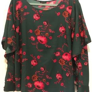 Ann Taylor long sleeve, unique split, flowery blouse